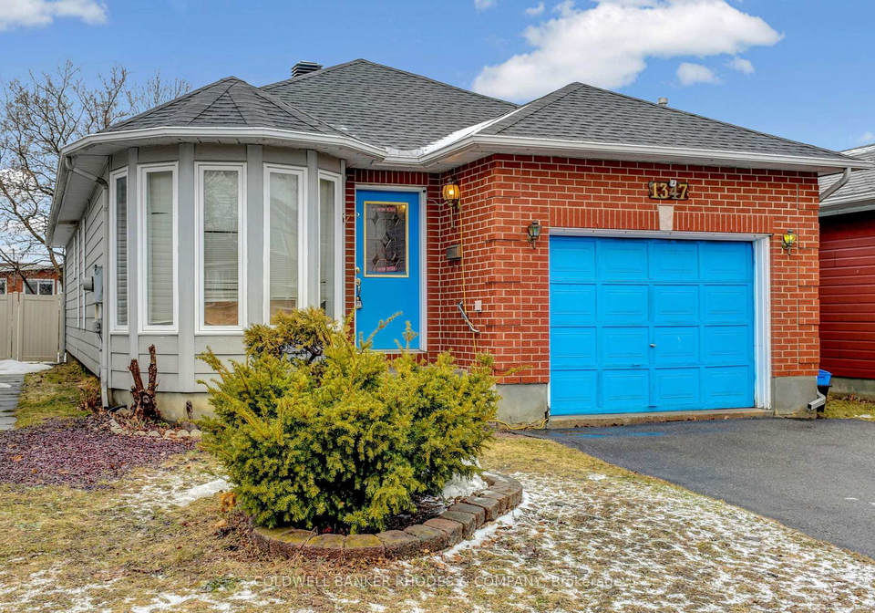 1347-paardeburgh-avenue-ottawa-ontario-x12070743
