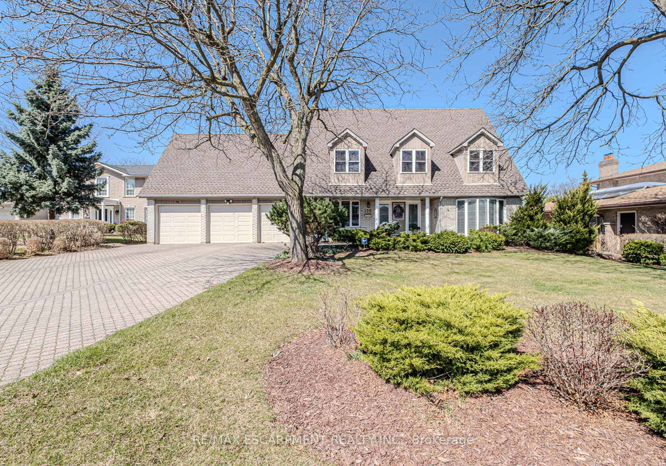 136-country-club-drive-hamilton-ontario-x12071592