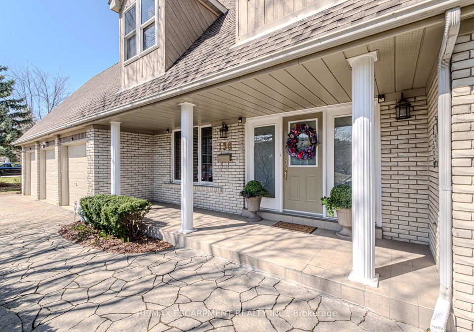 136-country-club-drive-hamilton-ontario-x12071592