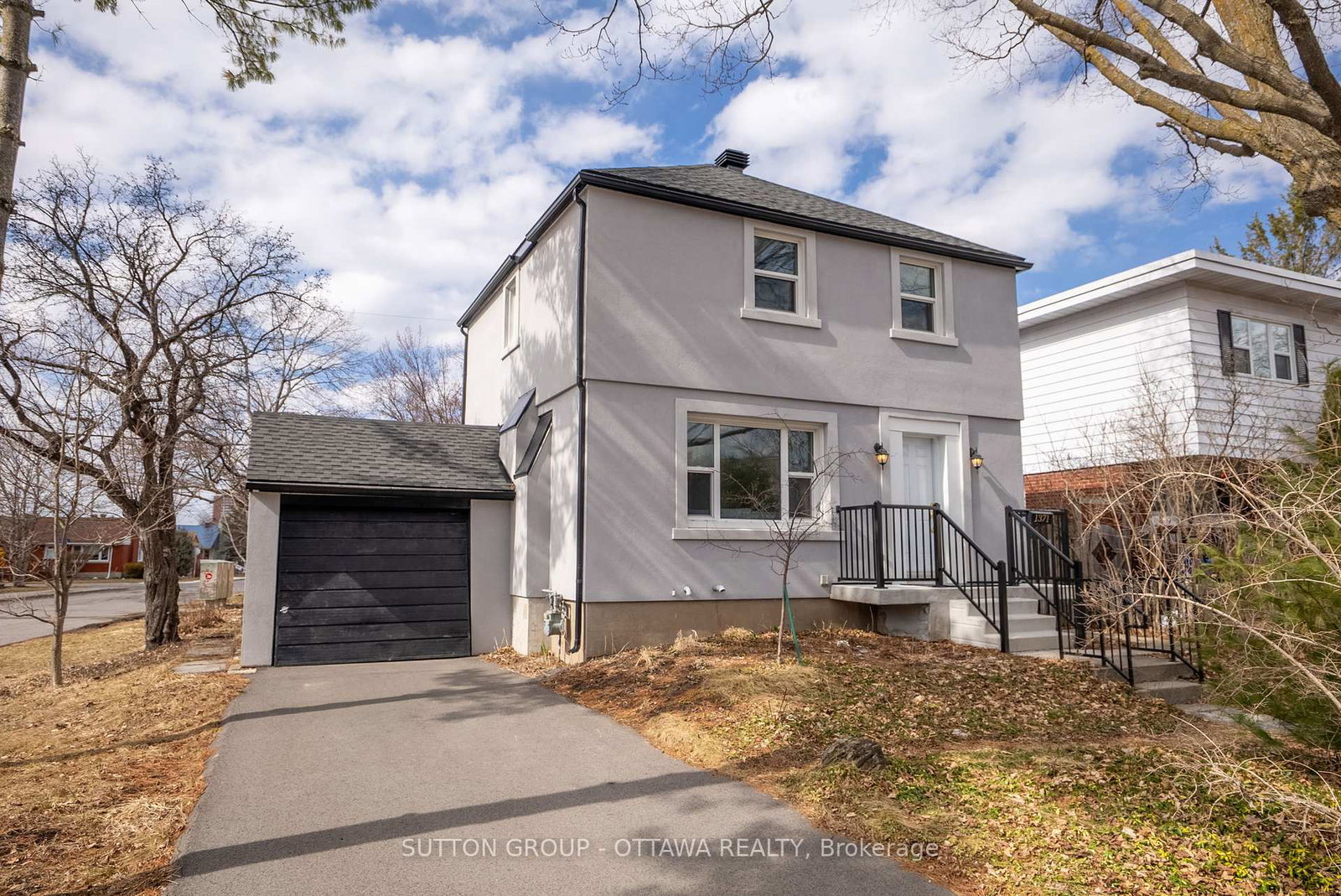 1371-woodward-avenue-se-ottawa-ontario-x12071871