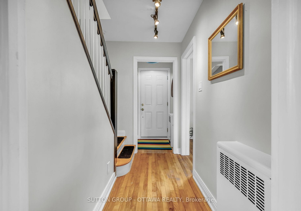 1371-woodward-avenue-se-ottawa-ontario-x12071871