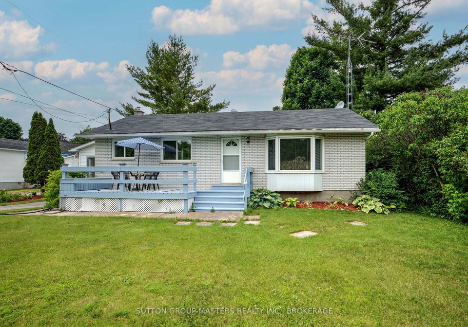 1-main-street-rideau-lakes-ontario-x12073541