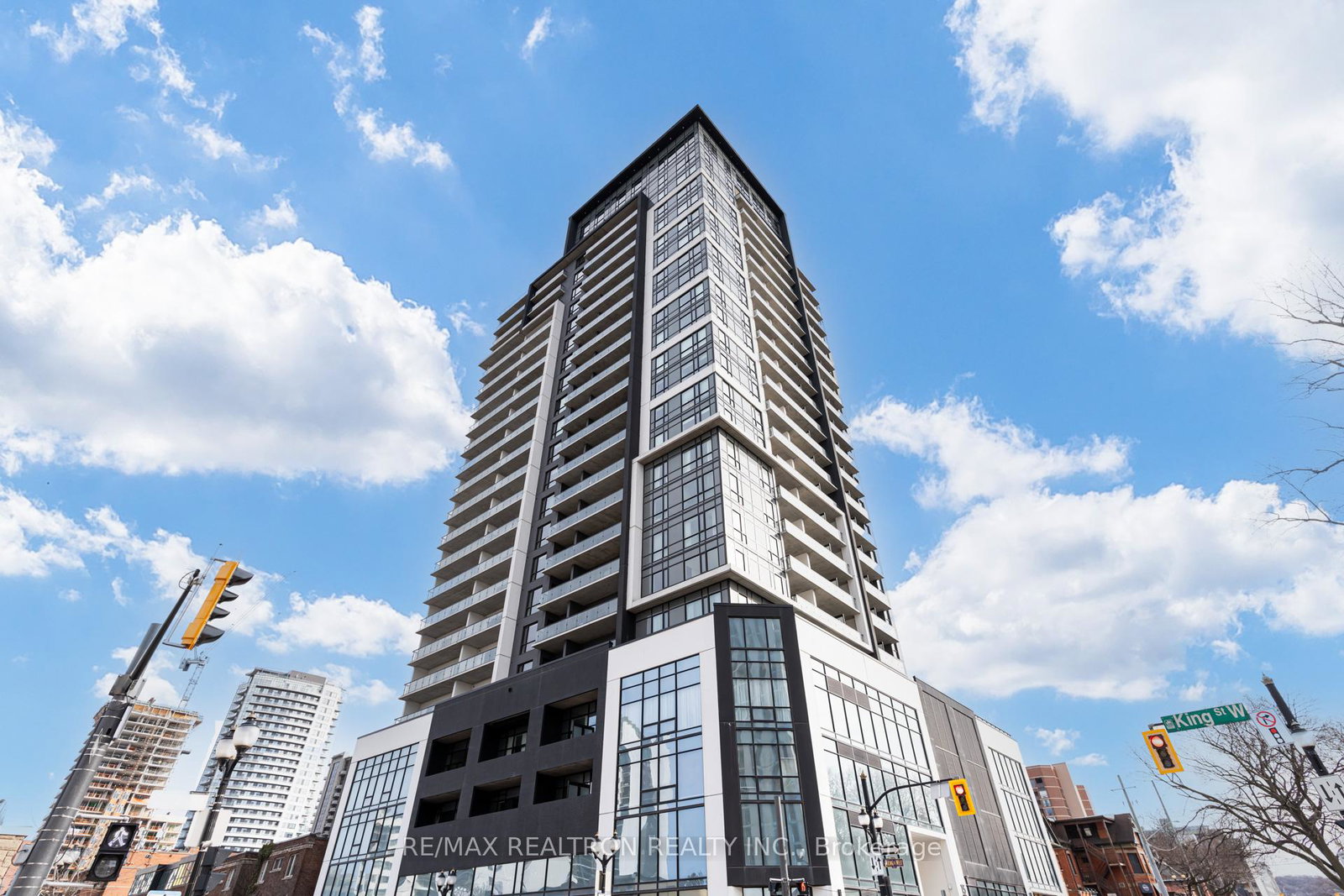 15-queen-street-s-hamilton-ontario-x12074228