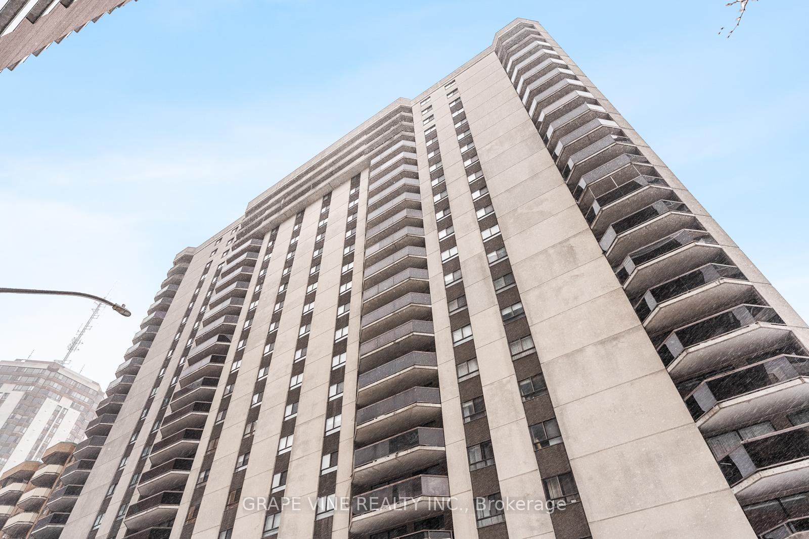 470-laurier-avenue-w-ottawa-ontario-x12074233