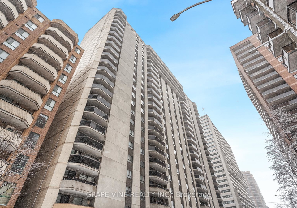 470-laurier-avenue-w-ottawa-ontario-x12074233
