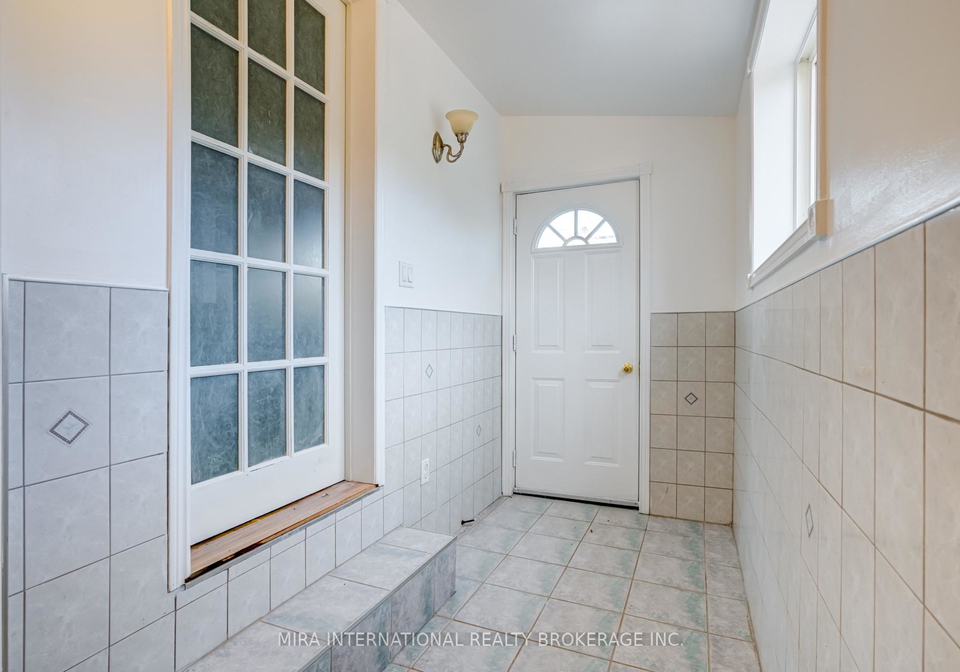 105-oak-avenue-hamilton-ontario-x12074734