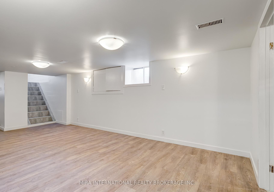 105-oak-avenue-hamilton-ontario-x12074734
