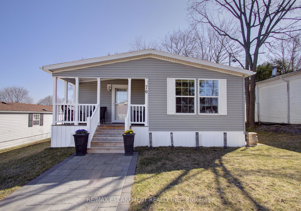 70-park-lane-hamilton-ontario-x12074892