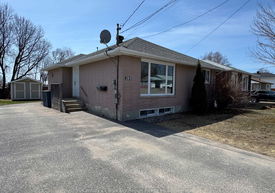 263-ski-club-road-north-bay-ontario-x12075480