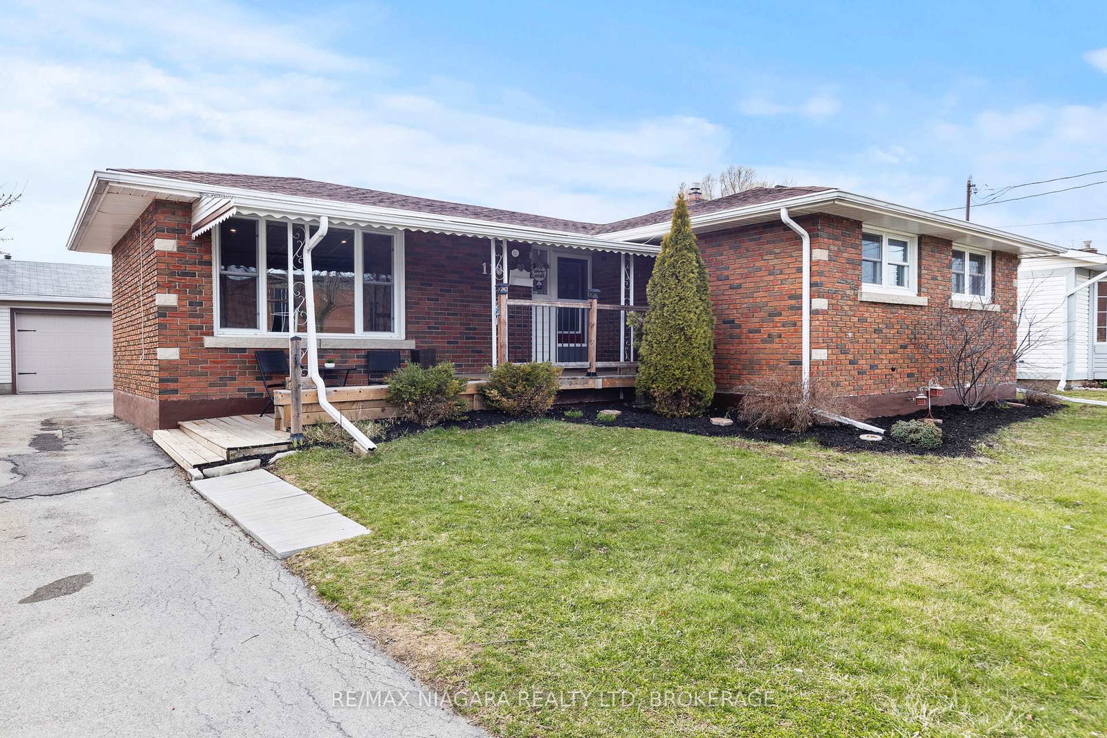 110-afton-avenue-welland-ontario-x12076151