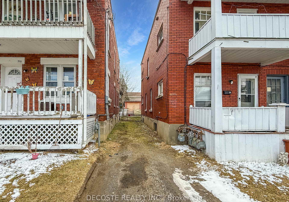 707-713-first-street-e-cornwall-ontario-x12076187
