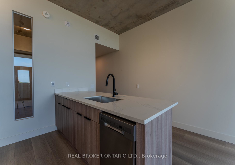 24-augusta-street-hamilton-ontario-x12077946