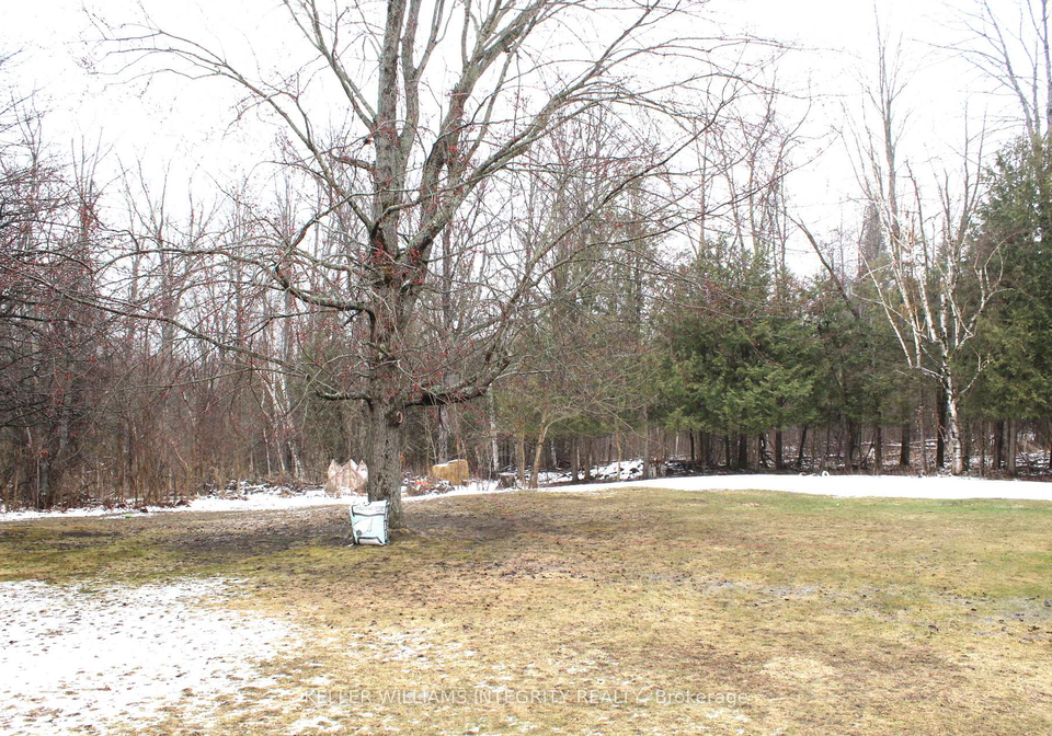 1048-upper-perth-road-lanark-highlands-ontario-x12077951
