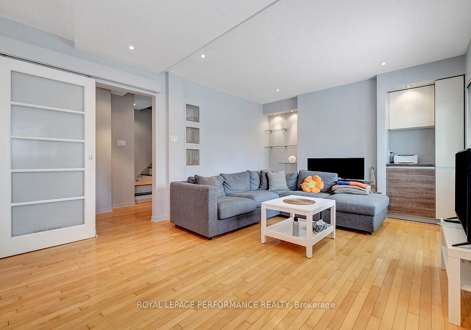529-echo-drive-ottawa-ontario-x12078720