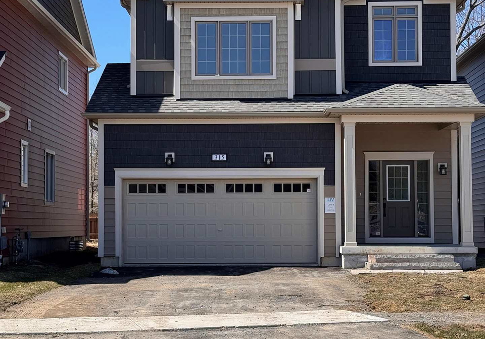 315-beechwood-forest-lane-gravenhurst-ontario-x12079961