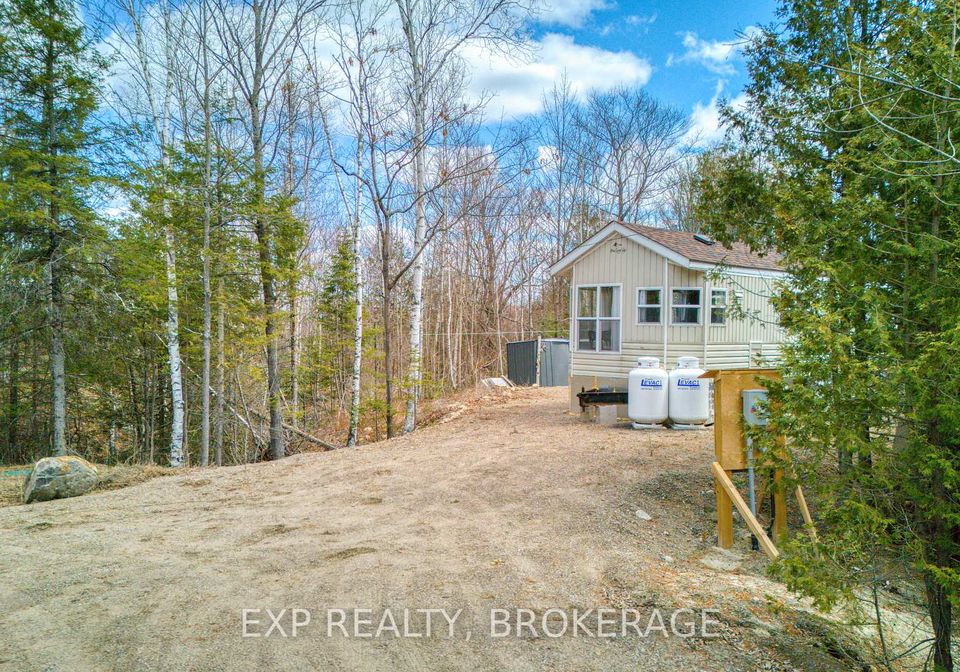 11577-road-509-n-frontenac-ontario-x12080491