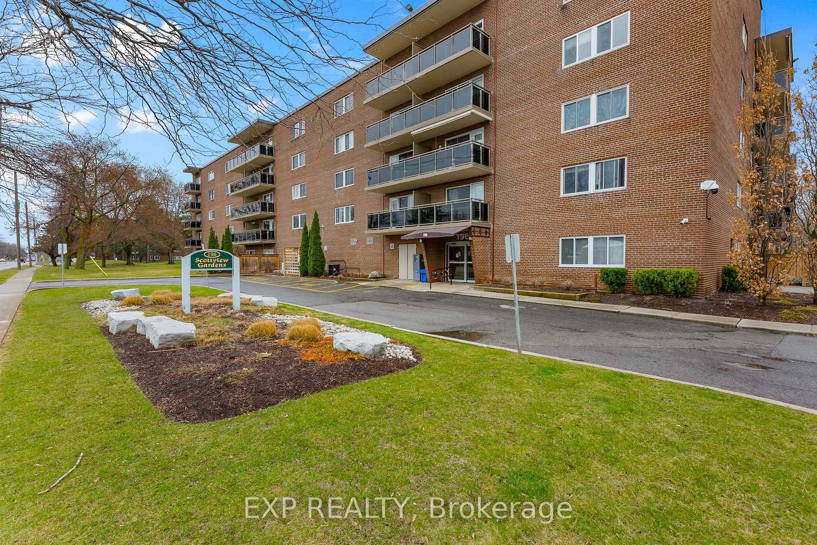 196-scott-street-st-catharines-ontario-x12080585