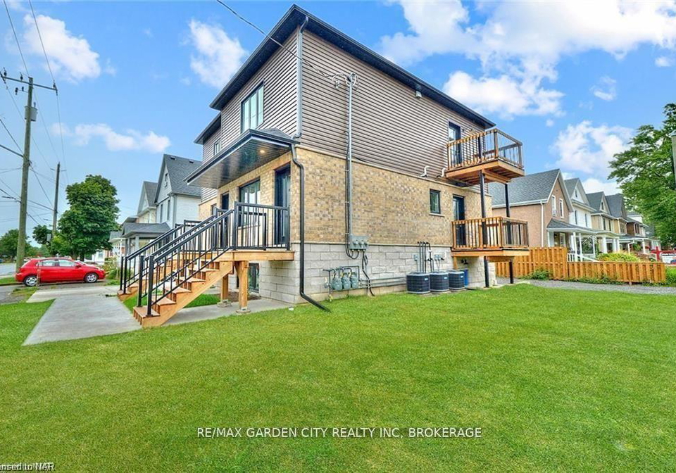 272-niagara-street-welland-ontario-x12080996