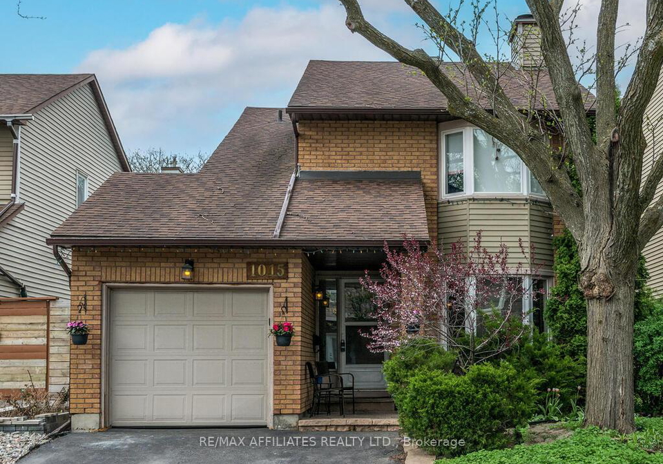 1015-alenmede-crescent-ottawa-ontario-x12081372