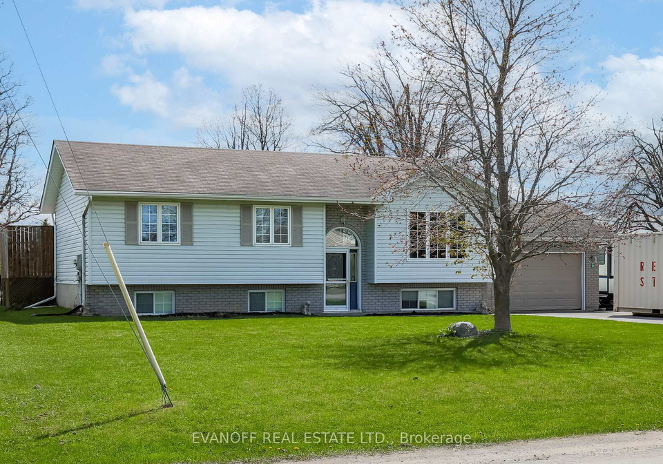 61-bruce-street-kawartha-lakes-ontario-x12081381