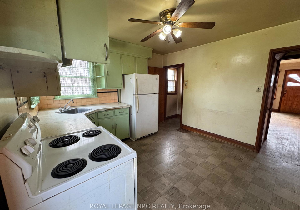 3-eastbourne-avenue-st-catharines-ontario-x12081519