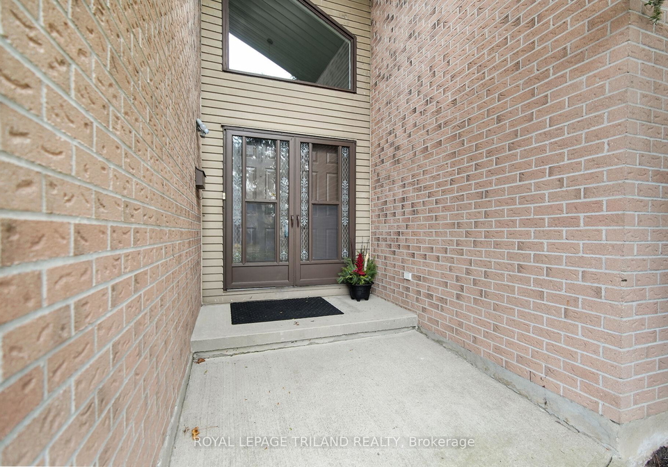 1008-thistledown-way-london-ontario-x12081551