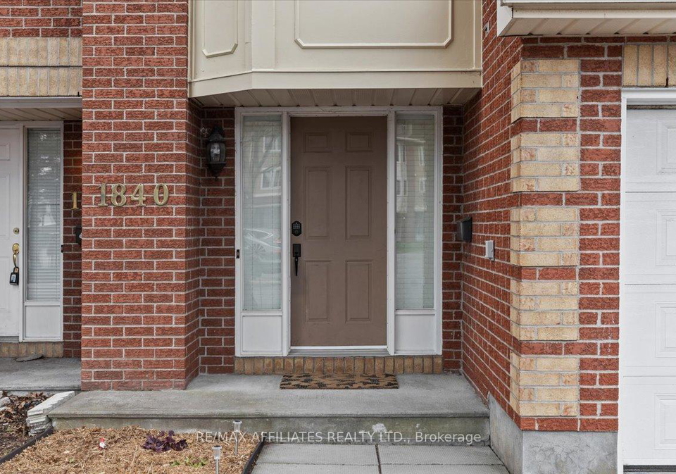 1840-summerfields-crescent-ottawa-ontario-x12081852