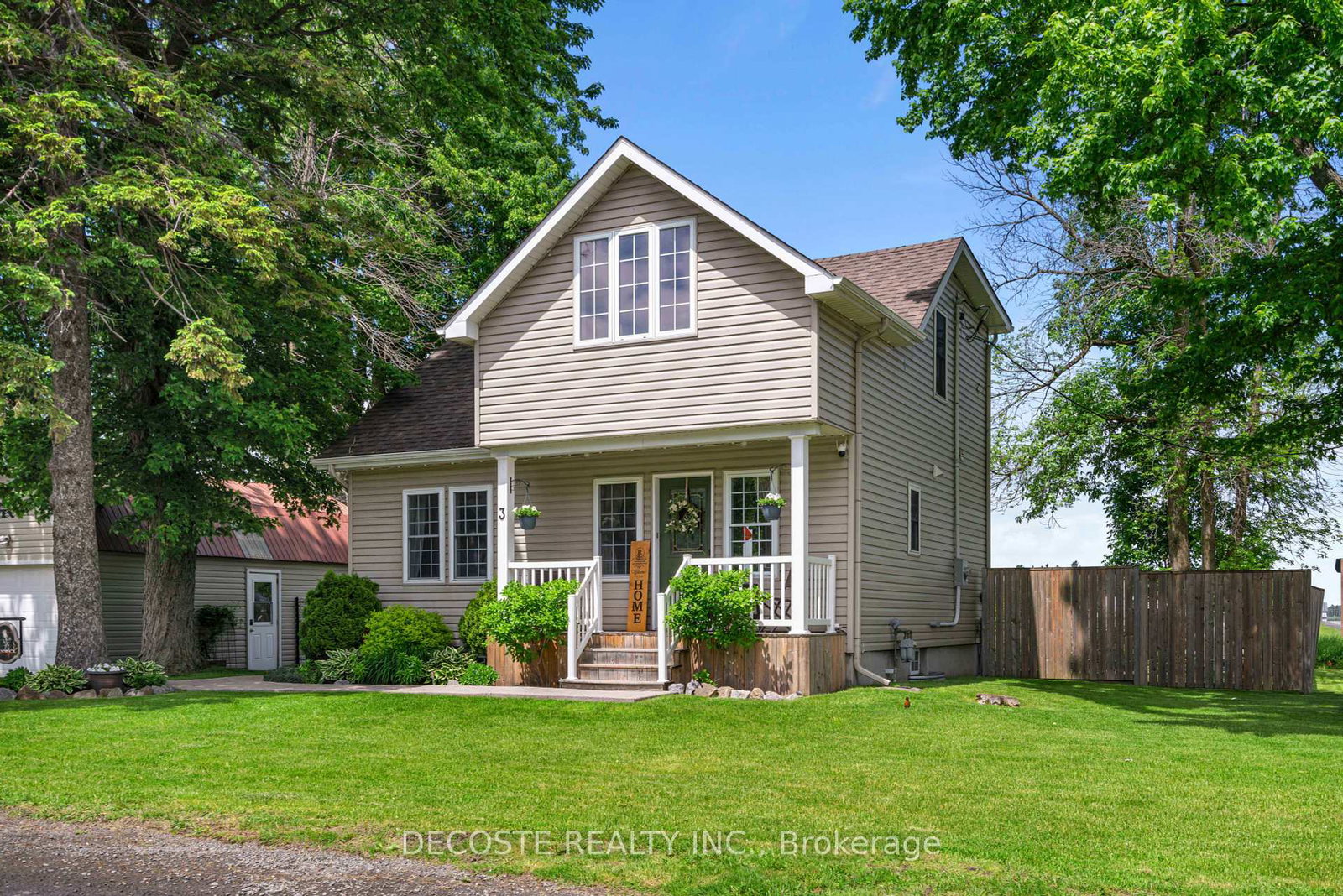 3-north-beech-street-south-glengarry-ontario-x12082250