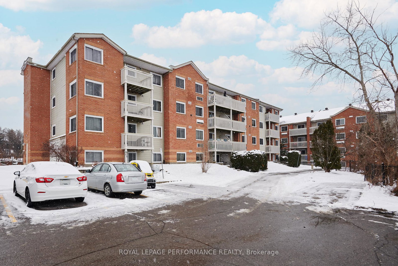 345-centrum-boulevard-w-ottawa-ontario-x12082622