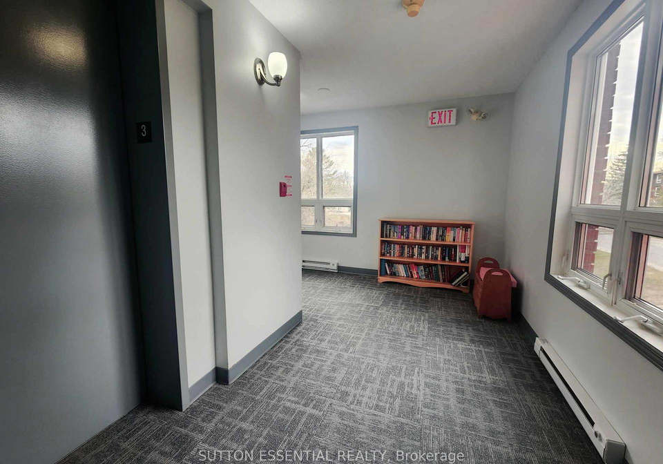 14-charlotte-place-brockville-ontario-x12083201
