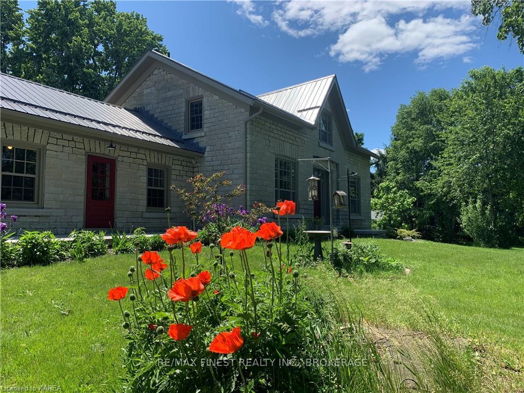 2165-rutledge-road-south-frontenac-ontario-x12083248
