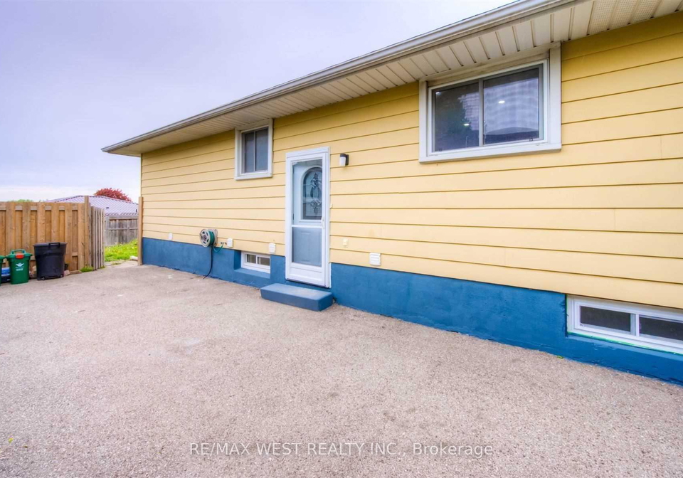 42-anderson-drive-cambridge-ontario-x12083445