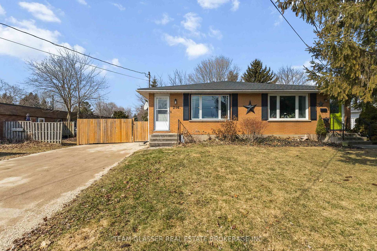 246-mckellar-street-southwest-middlesex-ontario-x12083921