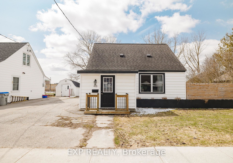 418-clayton-street-e-north-perth-ontario-x12083956