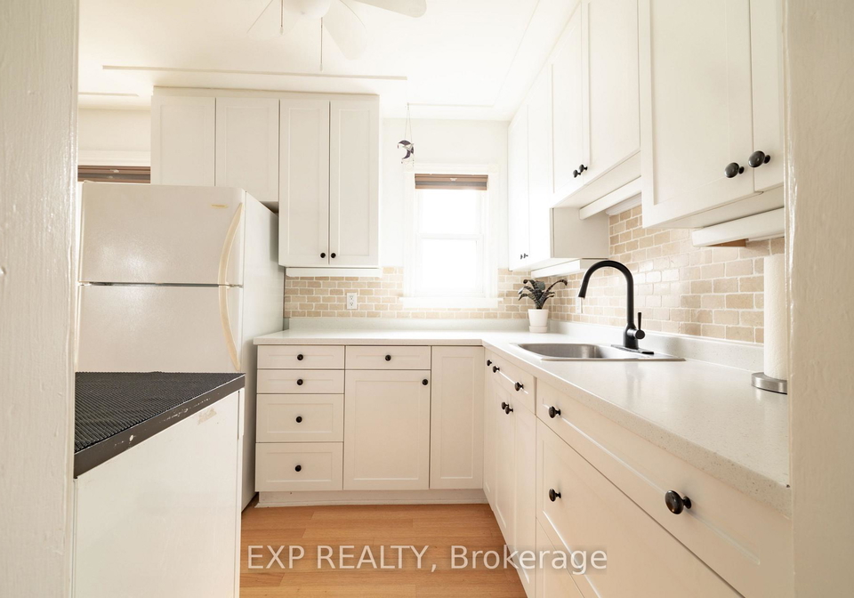 418-clayton-street-e-north-perth-ontario-x12083956