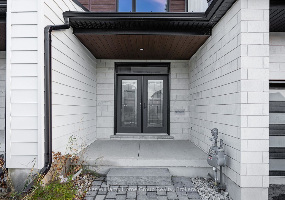35-halls-drive-centre-wellington-ontario-x12084280