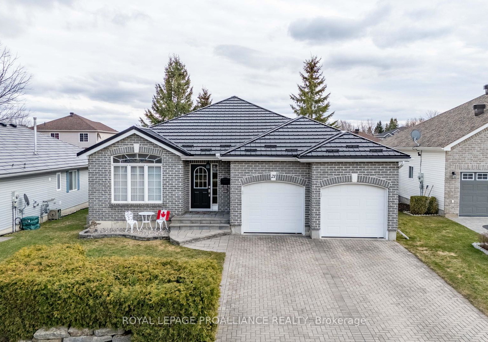 21-loyalist-place-brockville-ontario-x12085345