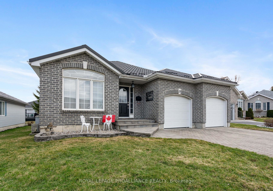 21-loyalist-place-brockville-ontario-x12085345