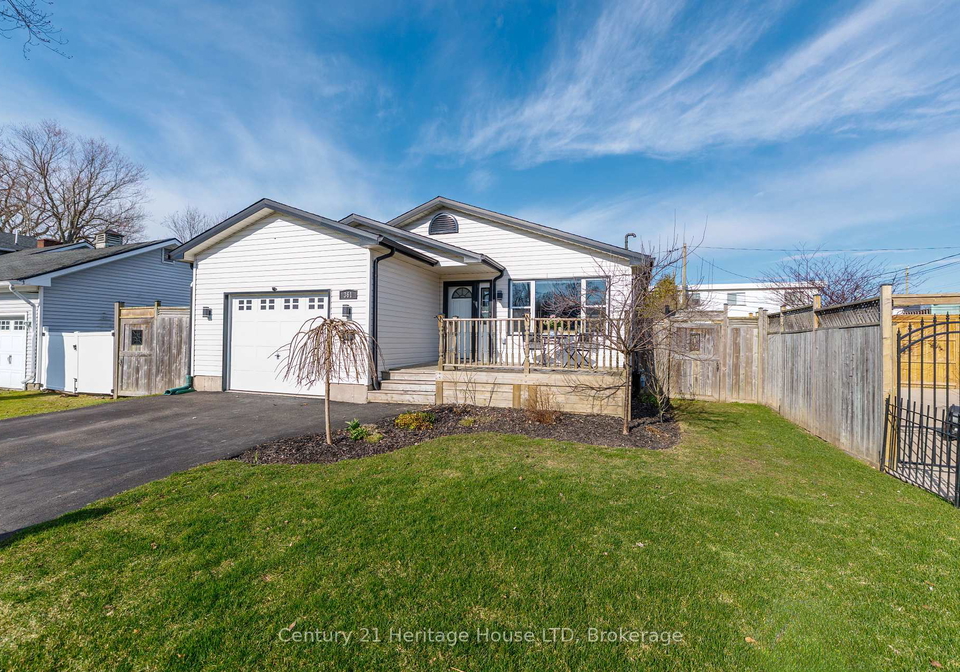 361-daytona-drive-fort-erie-ontario-x12085843