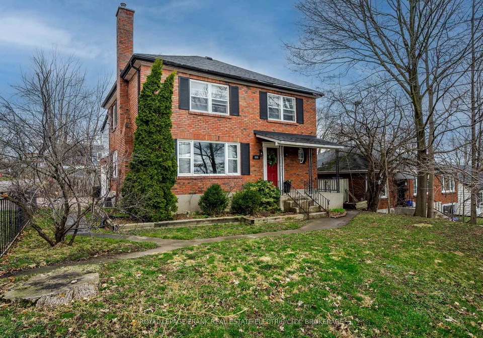 650-sherbrooke-street-peterborough-ontario-x12086529