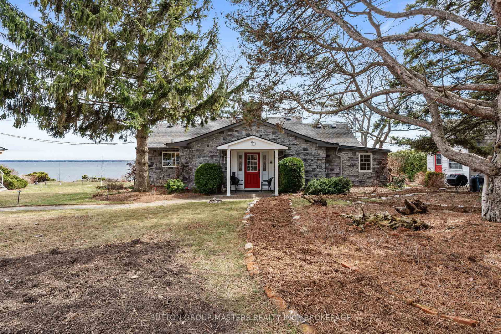 5540-bath-road-loyalist-ontario-x12086684