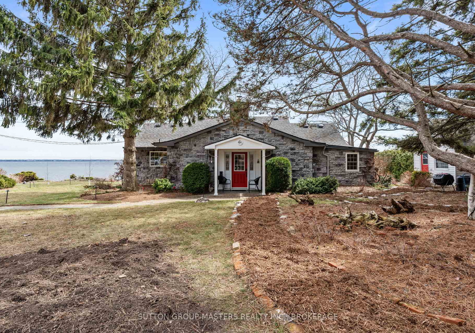 5540-bath-road-loyalist-ontario-x12086684
