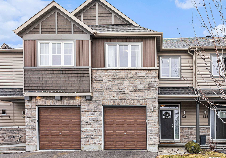 126-riddell-street-carleton-place-ontario-x12086863