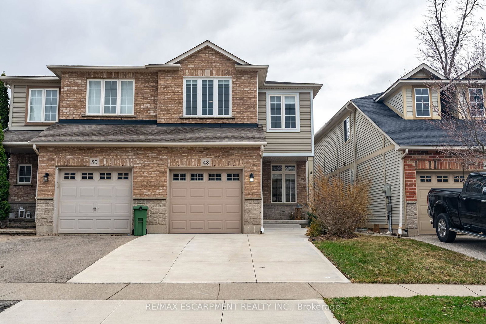 48-goldenview-court-hamilton-ontario-x12087434