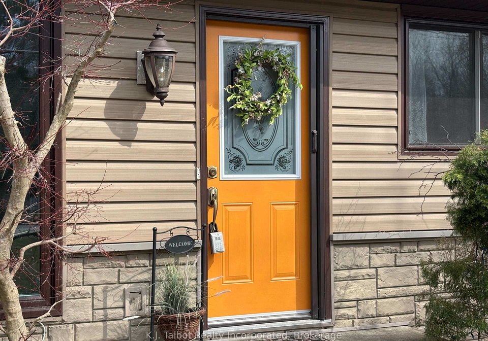 82092-elm-street-ashfield-colborne-wawanosh-ontario-x12087476