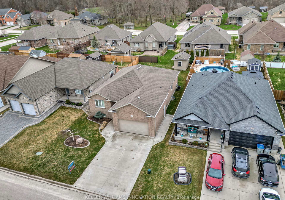 940-reserve-avenue-s-north-perth-ontario-x12088045