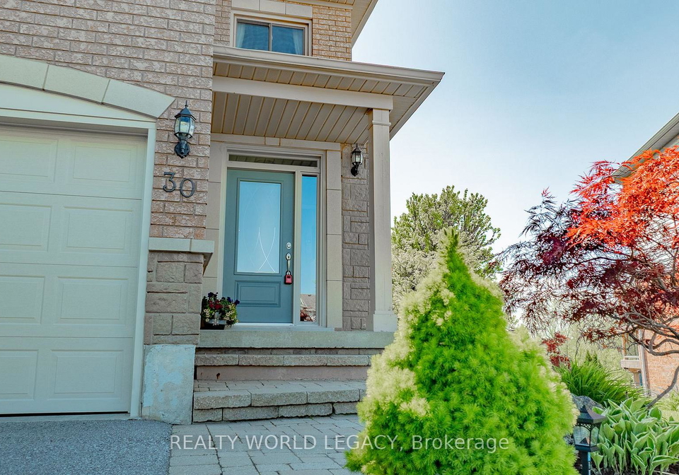 30-kildonan-crescent-hamilton-ontario-x12088425