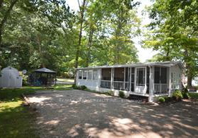9910-northville-crescent-lambton-shores-ontario-x12088906