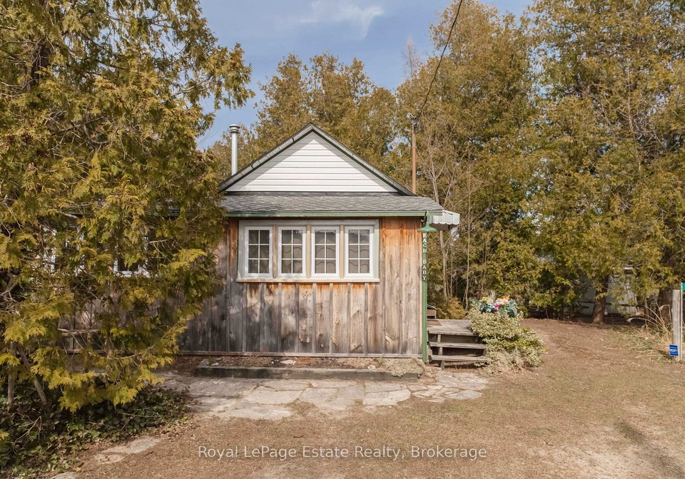 207-first-street-s-south-bruce-peninsula-ontario-x12090135