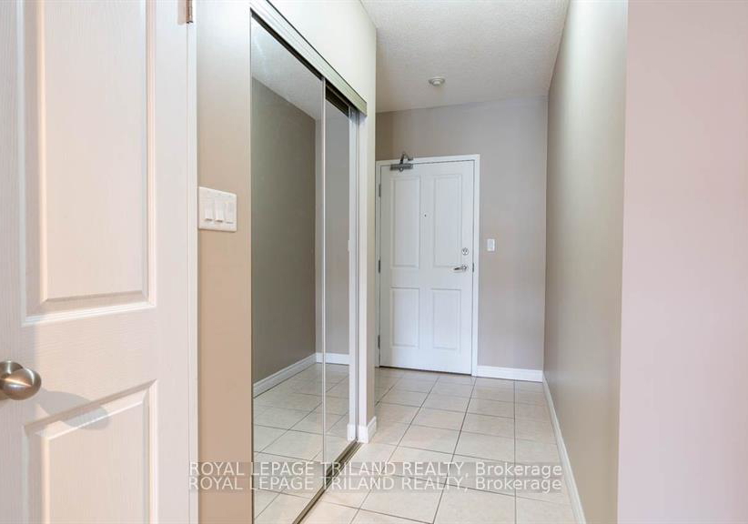 353-commissioners-road-w-london-ontario-x12090280